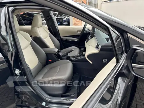 Corolla Altis Prem. 1.8 Aut. (Híbrido)