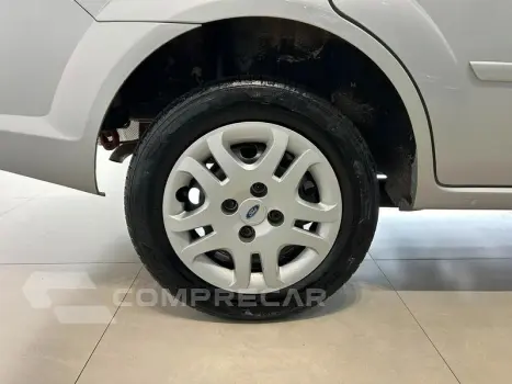 FIESTA SEDAN 1.6