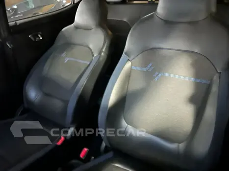 Kwid KWID Intense 1.0 Flex 12V 5p Mec.