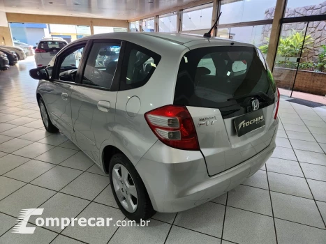 Fit 1.4 16V 4P LX FLEX