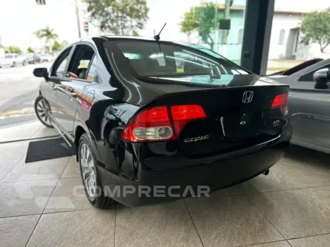 CIVIC 1.8 LXL 16V FLEX 4P MANUAL