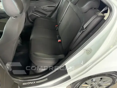 ONIX HATCH ADVANTAGE 1.4 8V Flex 5p Aut.