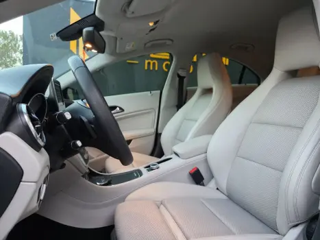 CLA-180 1.6 16V 122cv Aut.