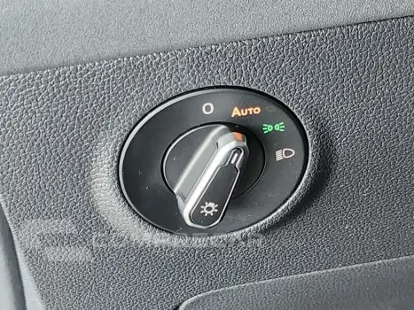 TAOS 1.4 250 TSI TOTAL FLEX HIGHLINE AUTOMÁTICO