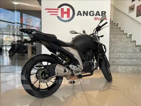 FZ25 FAZER CONNECTED ABS