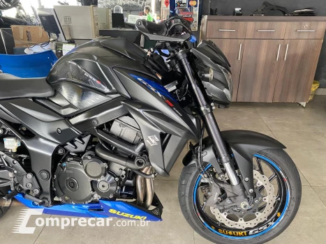 GSX-S 750