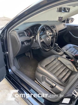 JETTA 2.0 TSI Highline 211cv