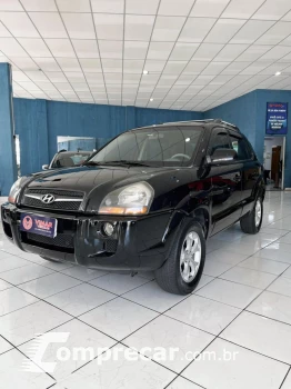Hyundai TUCSON 2.0 MPFI GLS 16V 143cv 2WD 4 portas