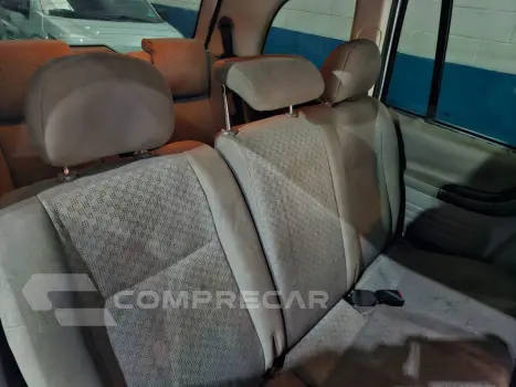 ZAFIRA 2.0 MPFI EXPRESSION 8V FLEX 4P AUTOMÁTICO