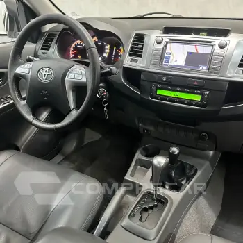 Hilux CD SRV 4x4 2.7 Flex 16V Aut.