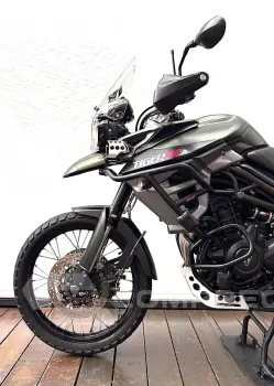 TRIUMPH TIGER 800 XCA