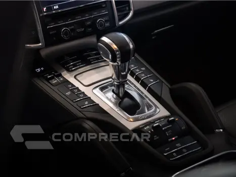 CAYENNE 4.8 4X4 V8 32V TURBO GASOLINA 4P TIPTRONIC