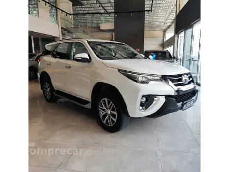 HILUX SW4 2.8 SRX 4X4 7 LUGARES 16V TURBO INTERCOOLER DIESEL