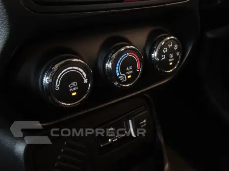 RENEGADE 1.8 16V Sport