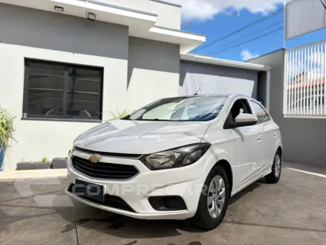 CHEVROLET ONIX HATCH LT 1.0 8V FlexPower 5p Mec. 4 portas