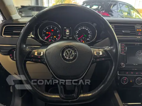 JETTA 2.0 TSI HIGHLINE 211CV GASOLINA 4P TIPTRONIC