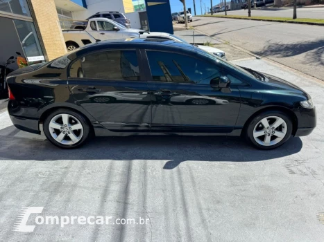 Civic Sedan LXS 1.8/1.8 Flex 16V Aut. 4p