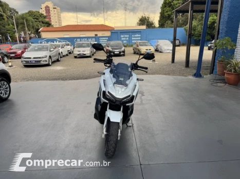 HONDA ADV 150 - SCOOTER