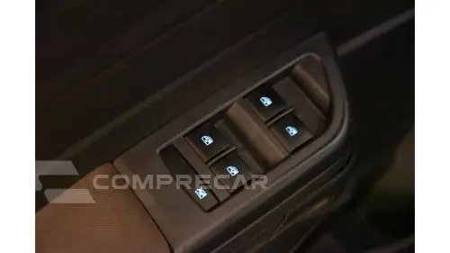 PRISMA - 1.4 MPFI LTZ 8V 4P MANUAL