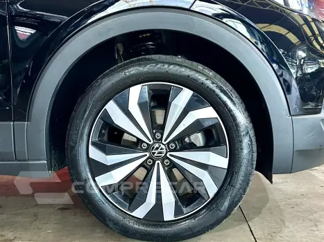 T-CROSS 1.0 200 TSI TOTAL FLEX COMFORTLINE AUTOMÁTICO