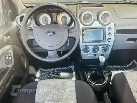 FIESTA 1.6 MPI Class Sedan 8V
