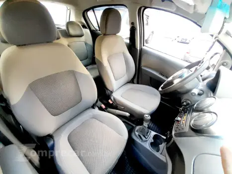 Palio ESSENCE 1.6 Flex 16V 5p