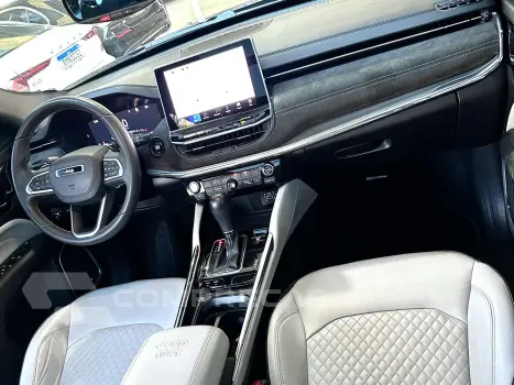 COMMANDER 1.3 T270 TURBO FLEX OVERLAND AT6