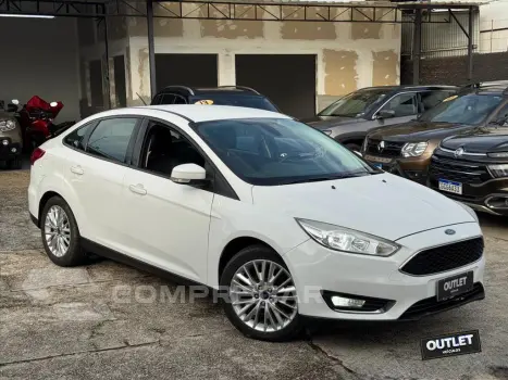 FOCUS 2.0 SE 16V FLEX 4P POWERSHIFT