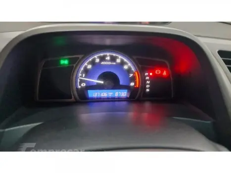 CIVIC - 1.8 EXS 16V 4P AUTOMÁTICO