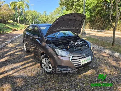 HB20S 1.6 COMFORT PLUS 16V FLEX 4P MANUAL