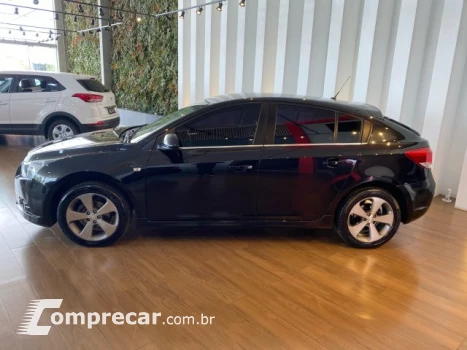 CRUZE HATCH - 1.8 LT SPORT6 16V 4P AUTOMÁTICO