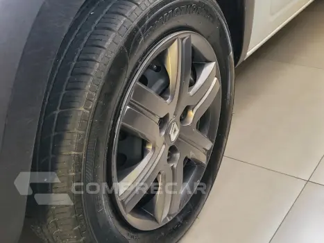 Kwid KWID Zen 1.0 Flex 12V 5p Mec.