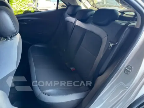 ONIX 1.4 MPFI ACTIV 8V FLEX 4P AUTOMÁTICO