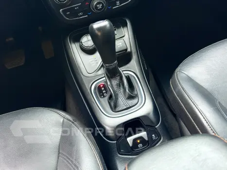 COMPASS 2.0 16V DIESEL LONGITUDE 4X4 AUTOMÁTICO