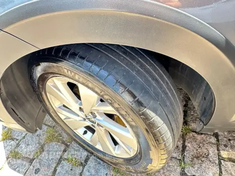 Nivus 1.0 4P FLEX 200 TSI COMFORTLINE AUTOMÁTICO