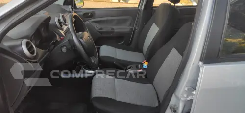 FIESTA 1.6 MPI Class Sedan 8V