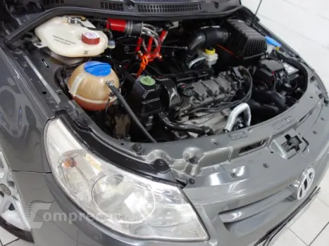 VOYAGE - 1.6 MI 8V 4P MANUAL