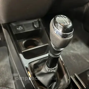 Kwid KWID Intense 1.0 Flex 12V 5p Mec.