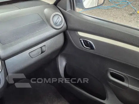Kwid 1.0 12V Sce Flex Intense Manual