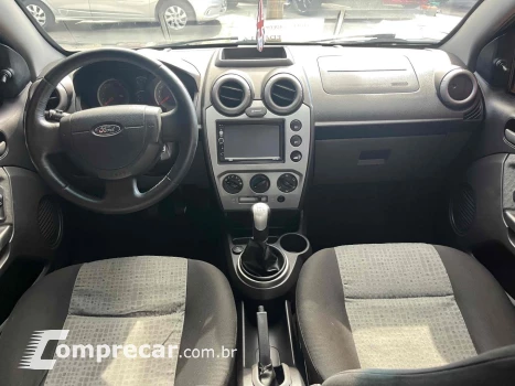 FIESTA 1.6 SE SEDAN 16V FLEX 4P MANUAL