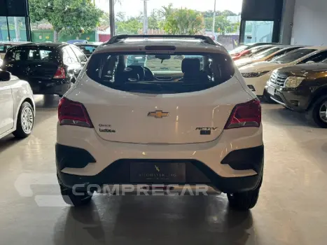 ONIX 1.4 MPFI ACTIV 8V FLEX 4P AUTOMATICO