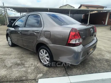 ETIOS 1.5 X Plus Sedan 16V