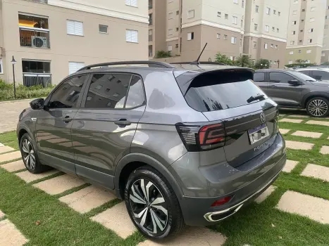 VOLKSWAGEN T-CROSS 1.0 200 TSI TOTAL FLEX COMFORTLINE AUTOMÁ