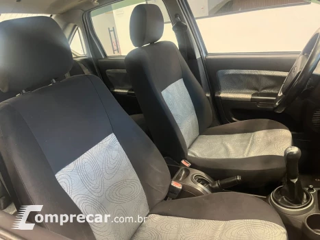 FIESTA 1.6 MPI CLASS SEDAN 8V FLEX 4P MANUAL