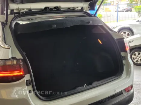 COMPASS LONG. T270 1.3 TB 4x2 Flex Aut.