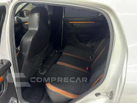 Kwid KWID OUTSIDER 1.0 Flex 12V 5p Mec.