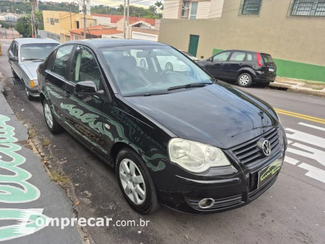 POLO 1.6 SEDAN CONFOTILINE