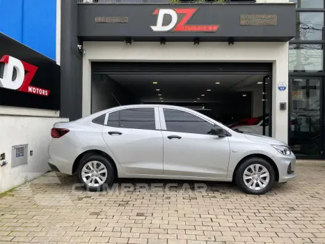 ONIX 1.0 Turbo Plus LT
