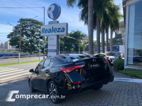 Sentra Exclu. Int. Premium 2.0 16V Aut.