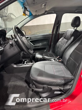FIESTA 1.6 MPI Class Hatch 8V